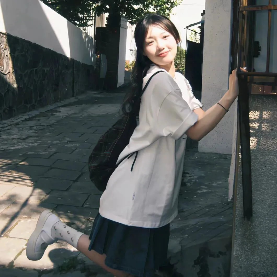 水中的女人